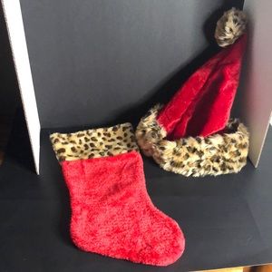 ❤️4/$10 Leopard Print trim stocking and Santa hat